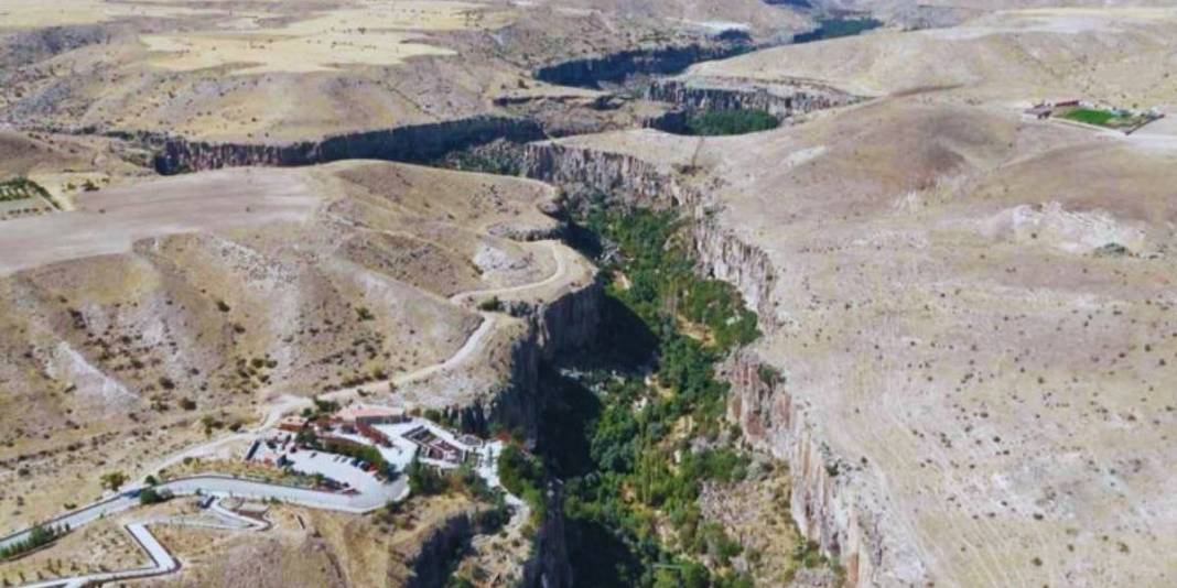 Dünyanın en büyük 2’ncisi! Türkiye’de bulunuyor, gören hayran kalıyor: Yerli yabancı herkes buraya akın ediyor 1